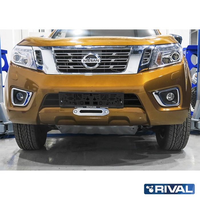 Versteckte Windenaufnahmen Nissan Navara