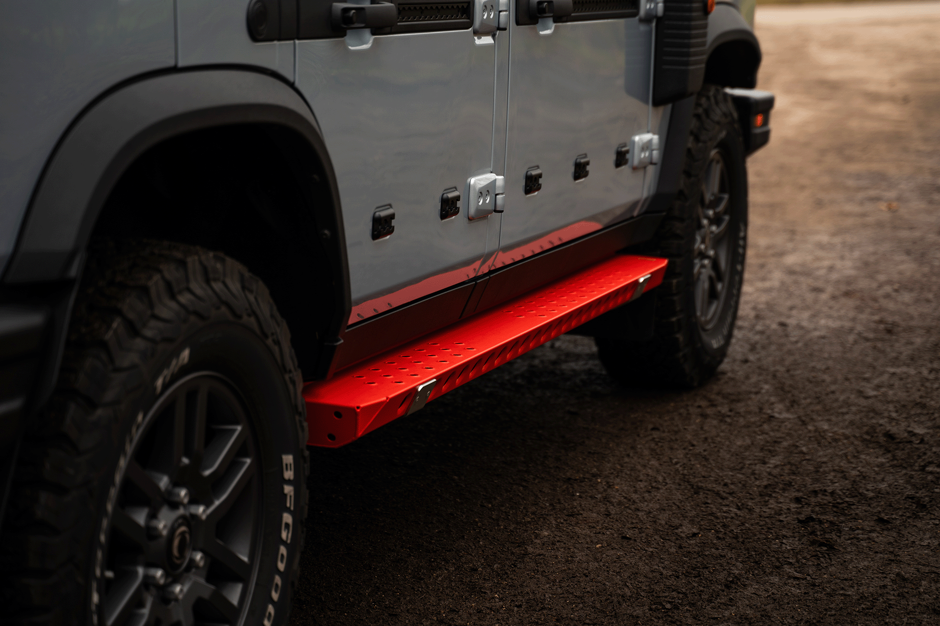 LeTech Offroad – Trittbrett inkl. Teilegutachten