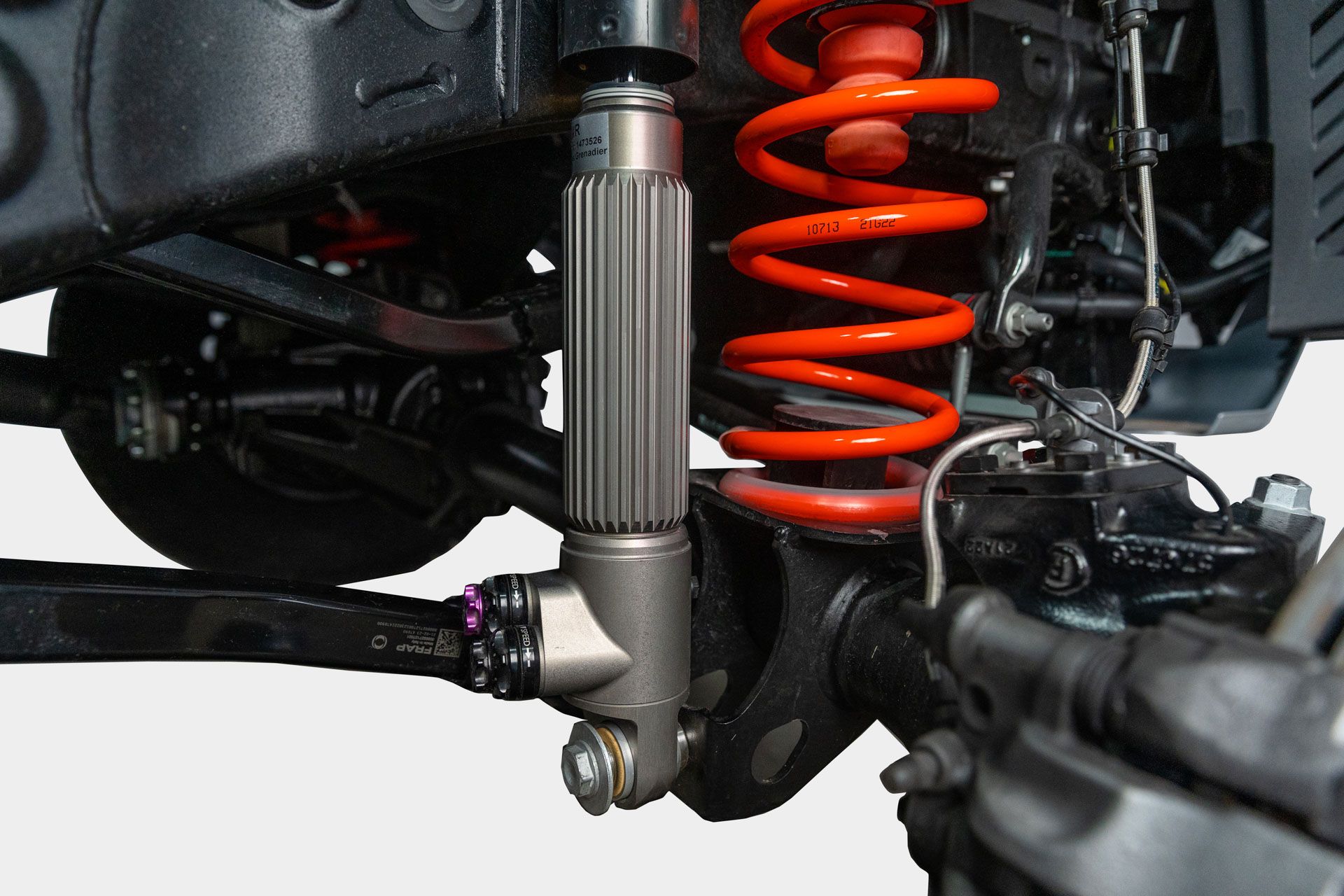 LeTech Grenadier Fahrwerk + 40mm, 4 - Fach Druck - und Zugstufen verstellbar