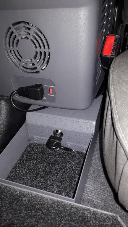 Big Country Kühlbox Montageplatte Toyota Land Cruiser 70-series