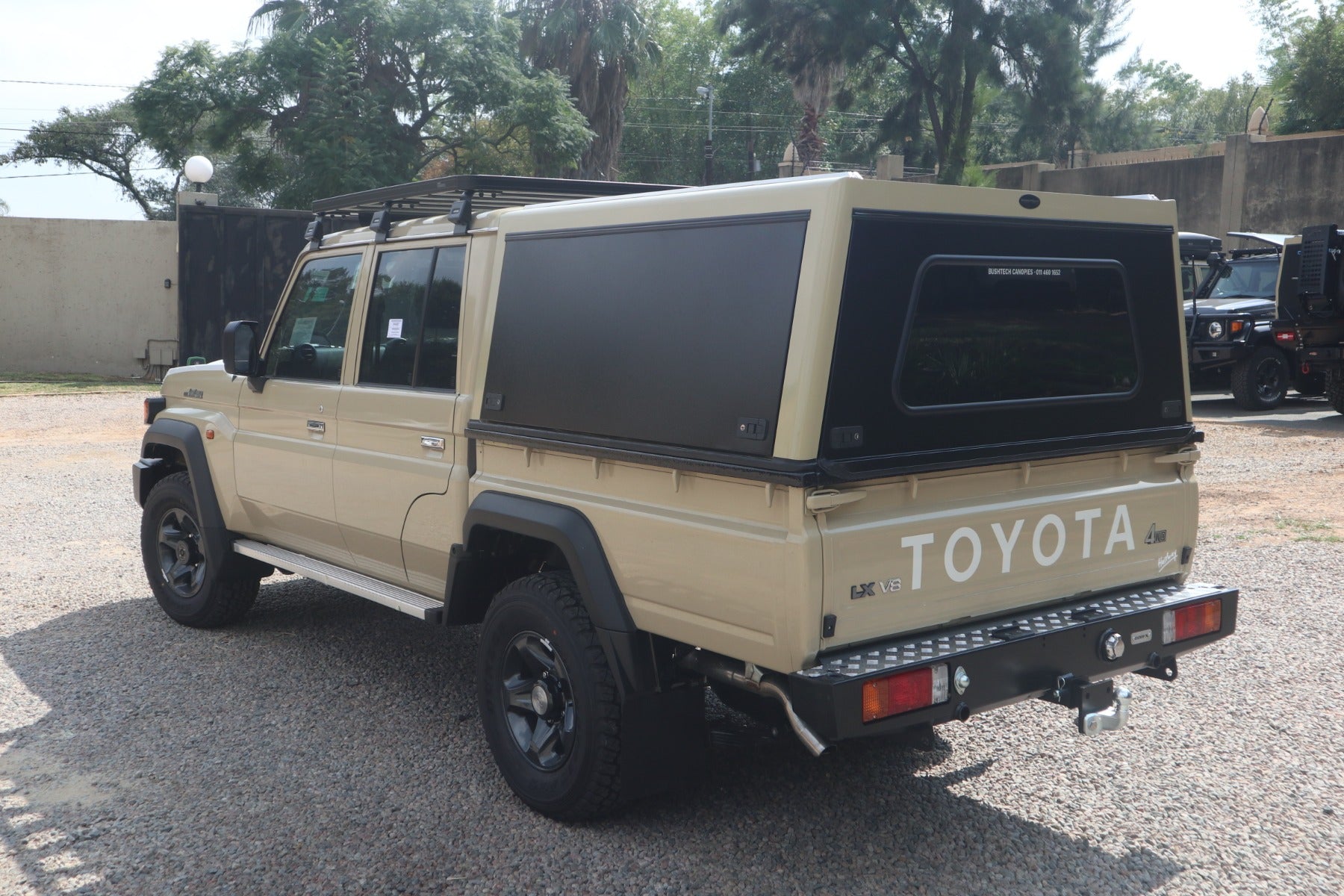 Bushtech Canopy Toyota Land Cruiser 79-Double Cab