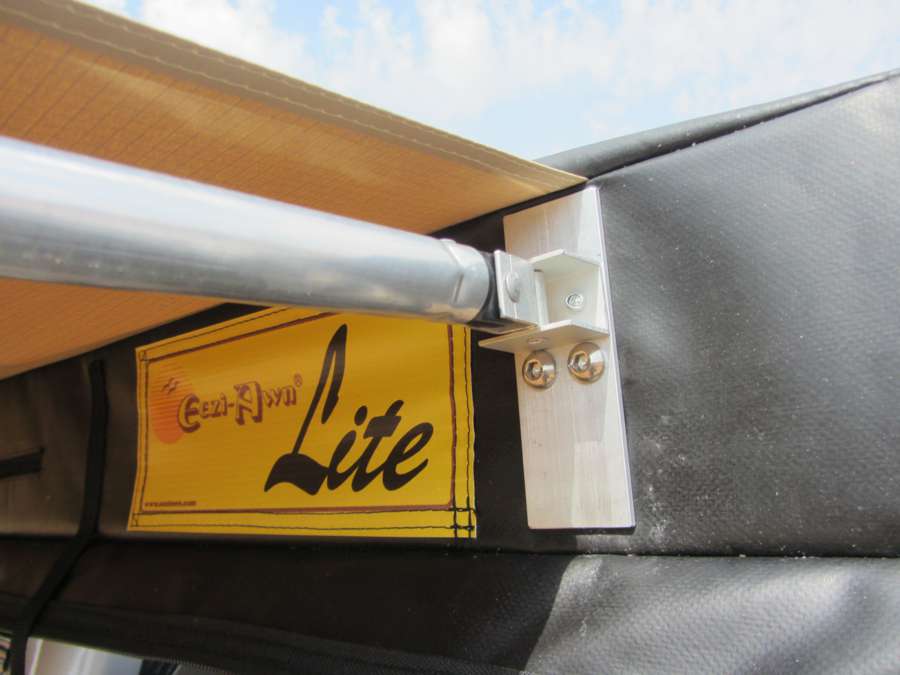 Eezi-Awn Lite Awning