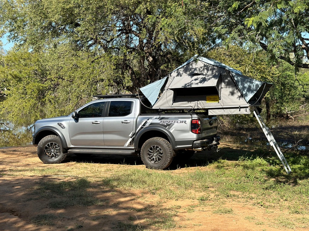 Eezi-Awn Series 3 40TH Edition