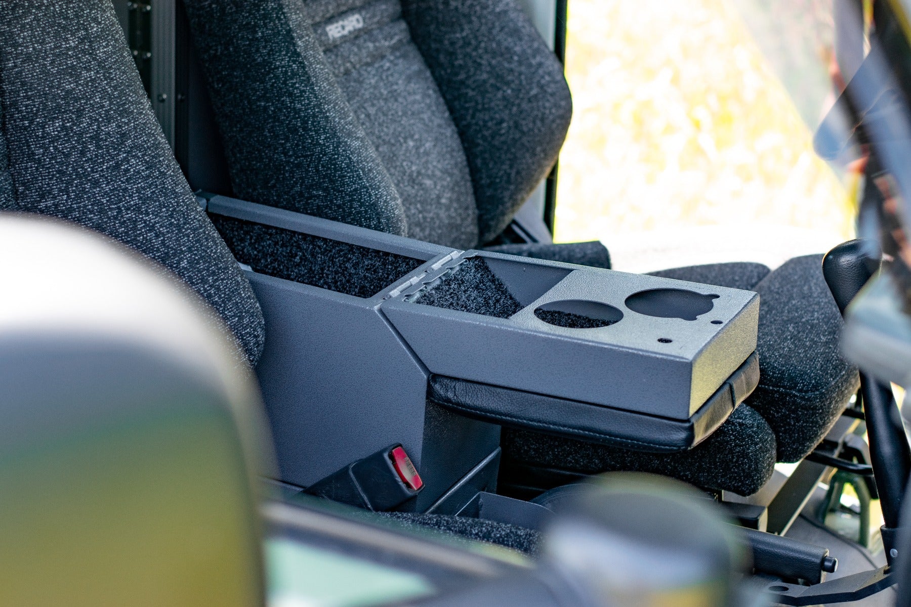 Big Country Mittelkonsole Toyota Land Cruiser 76-79