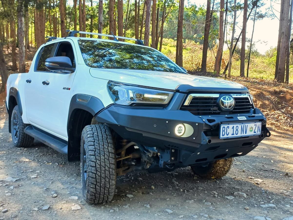 Gobi-X LEGEND Seilwindenstoßstange Toyota Hilux (2021-heute)