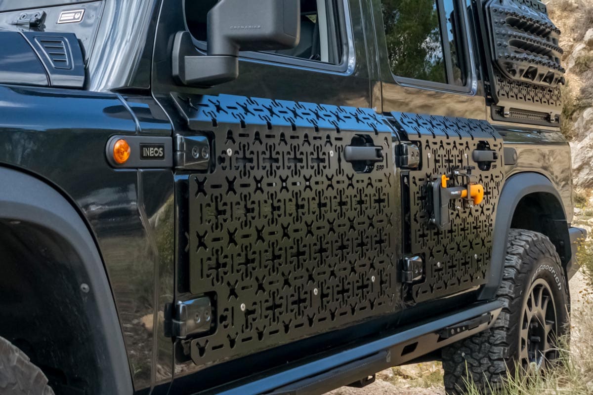 SPP Ineos Grenadier Träger-Set “GorillaMount Advanced”