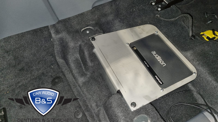 B&S Klangtuning INEOS Grenadier mit Audison Verstärker und Audison 3-Wege-System