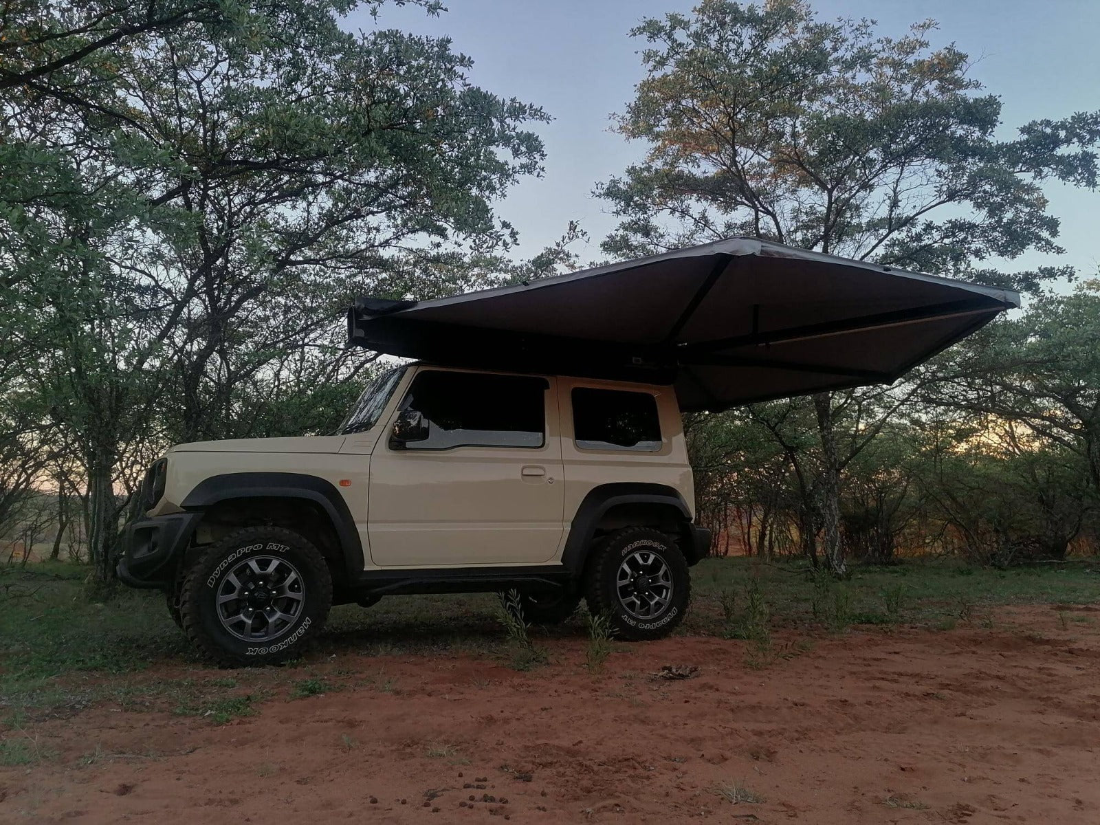 Quick Pitch 270 Grad Awning - 2m