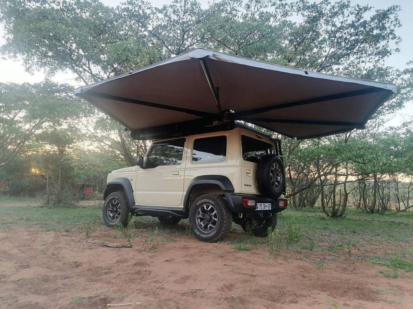 Quick Pitch 270 Grad Awning - 2m