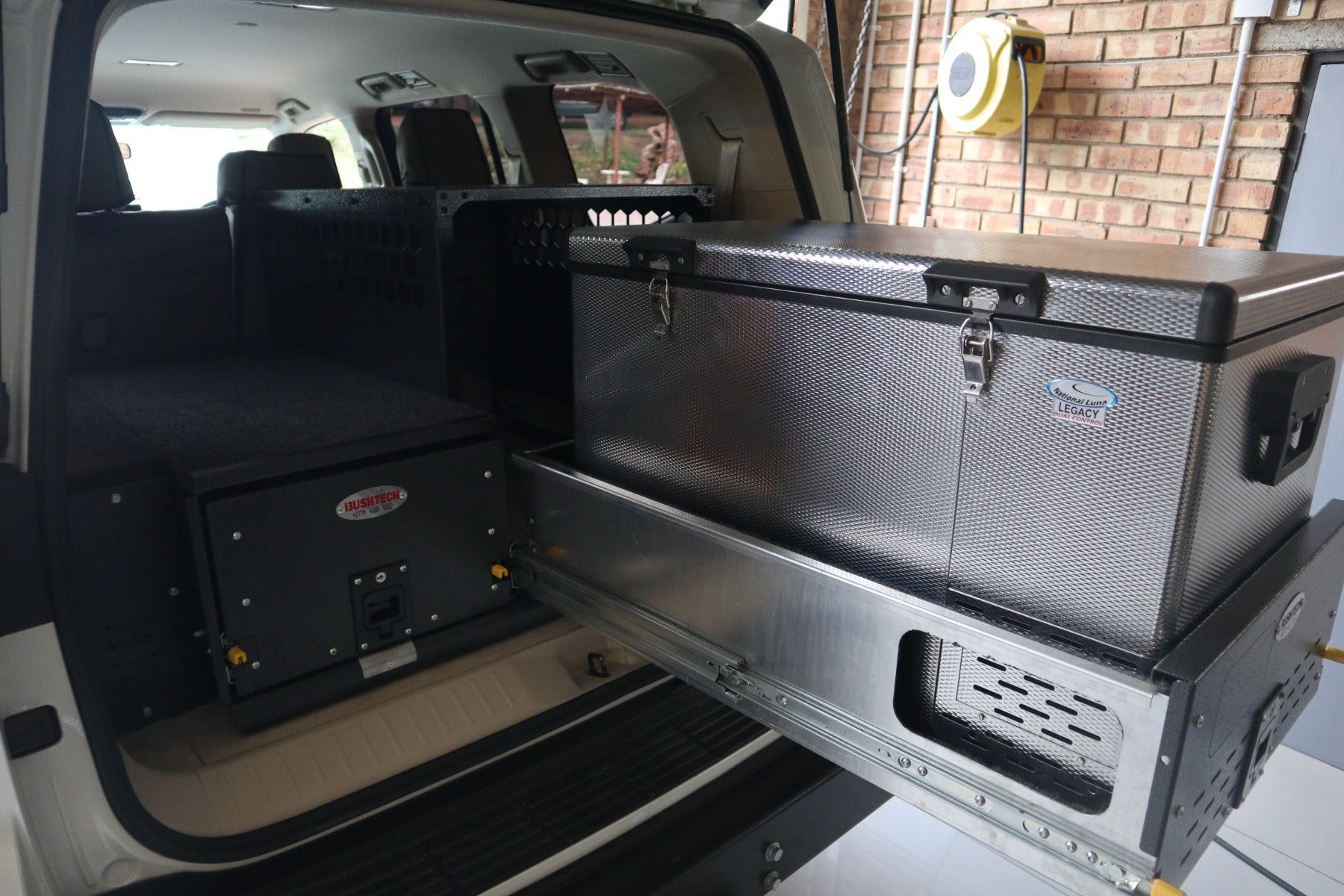 Bushtech Schubladensystem - Toyota Land Cruiser 300