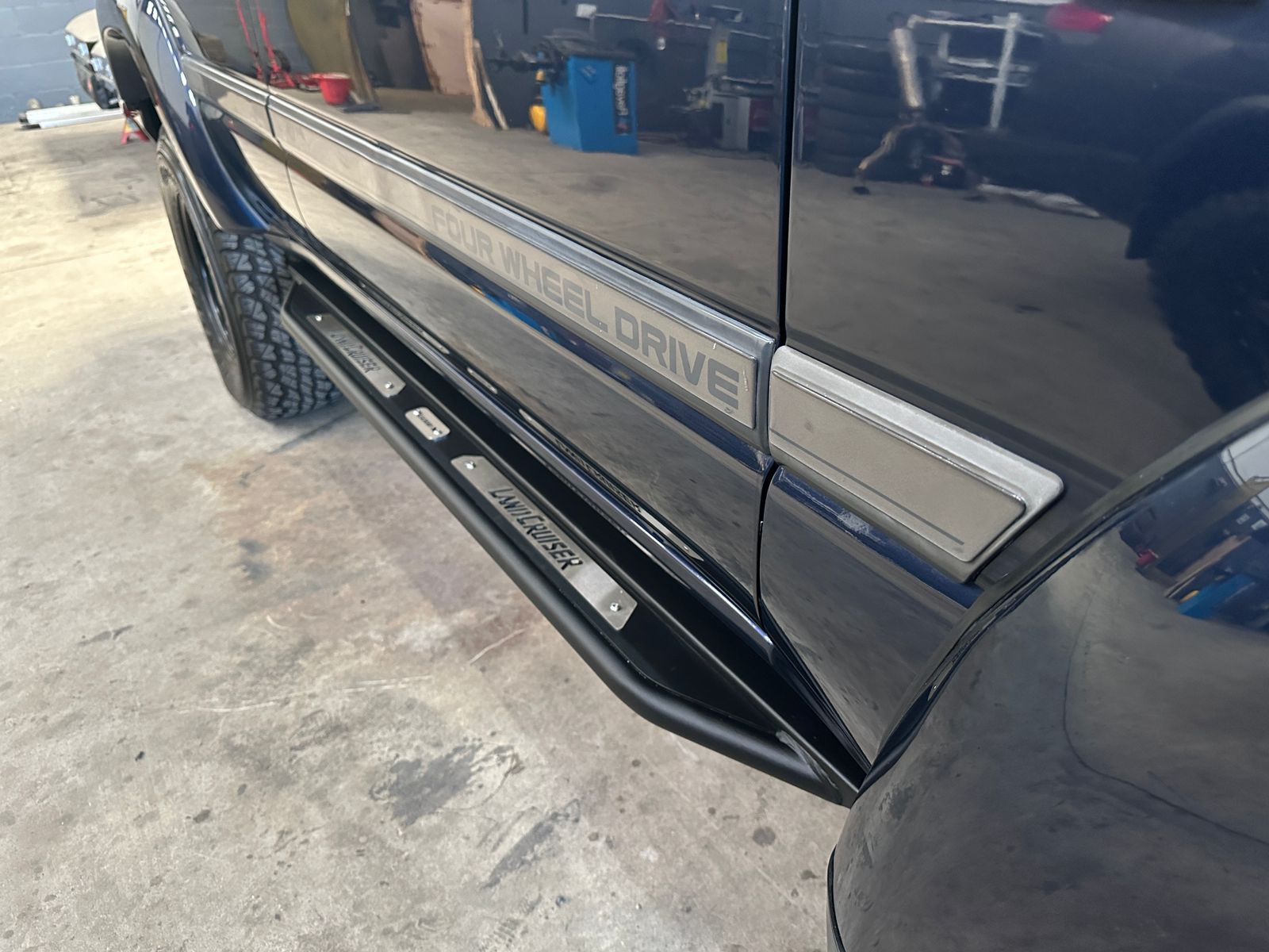 Gobi-X Sidebars Toyota Land Cruiser 80-series