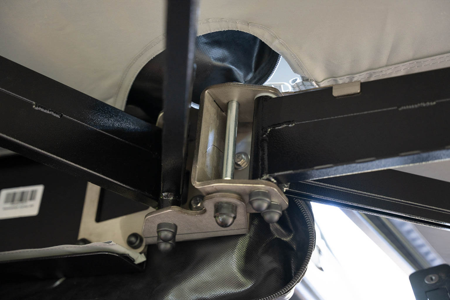 Quick Pitch 270 Grad Awning - 2m