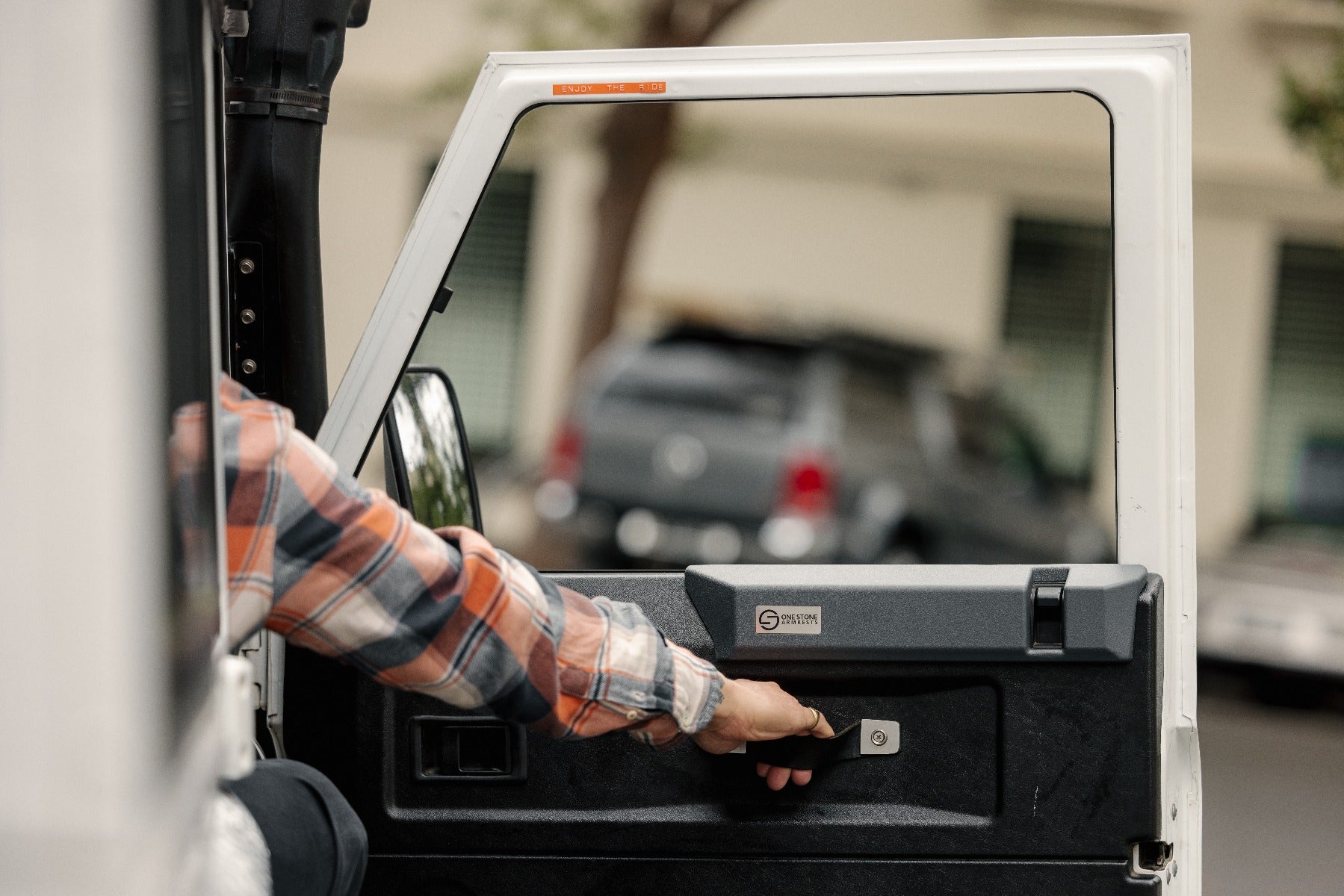 One Stone Land Rover Defender Armrests Black