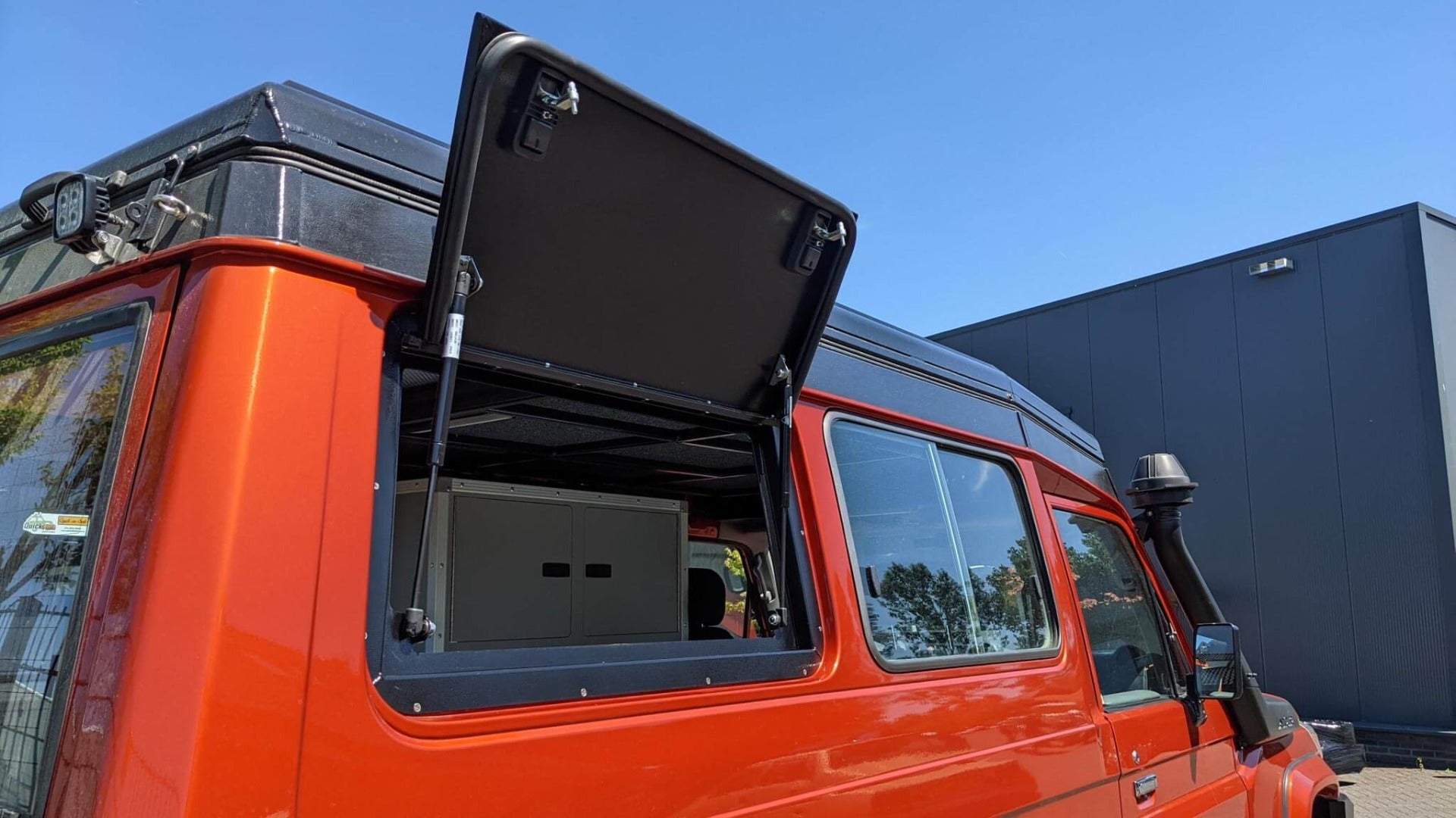 Quick Pitch Gullwing - Toyota Land Cruiser 78