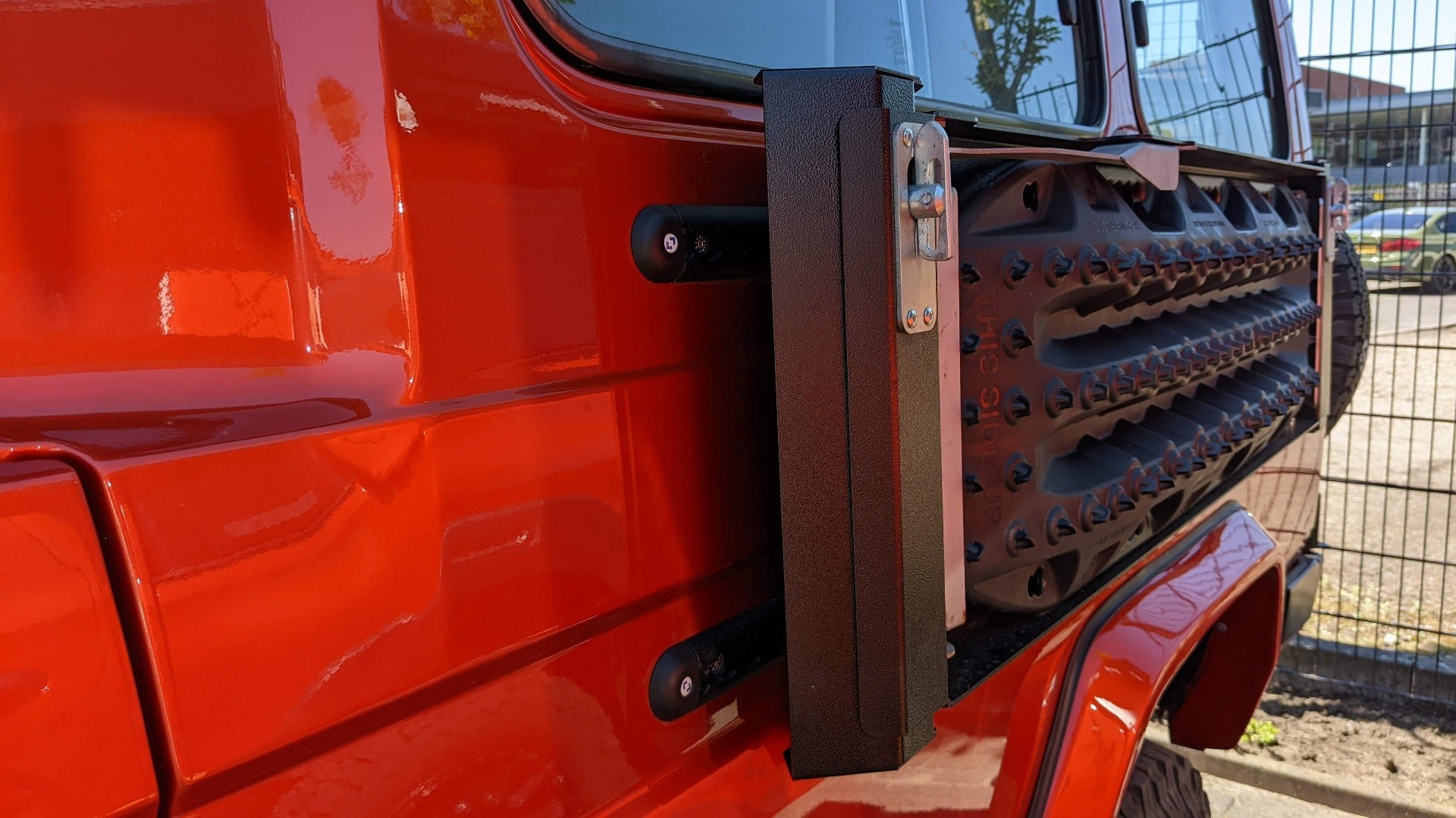 Quick Pitch Trax Tab Mounting Set