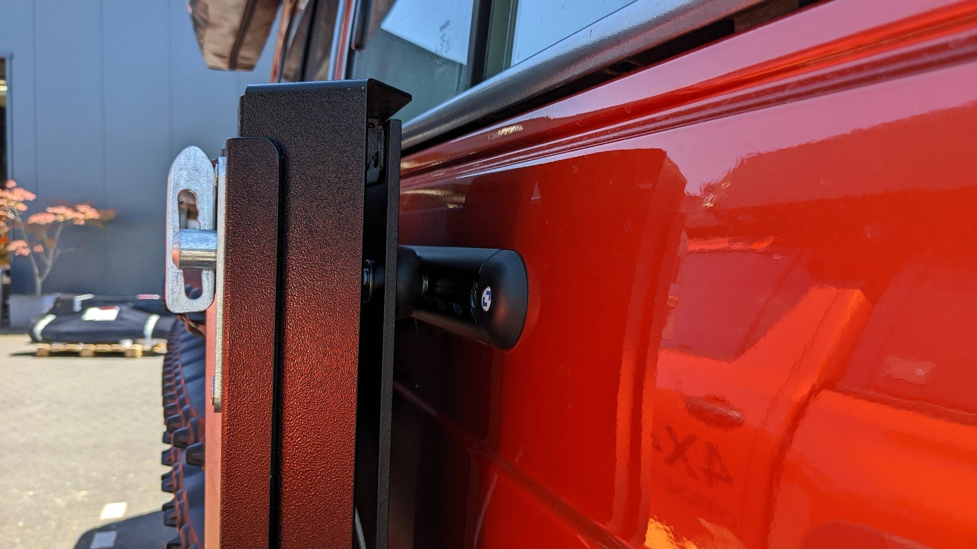 Quick Pitch Trax Tab Mounting Set