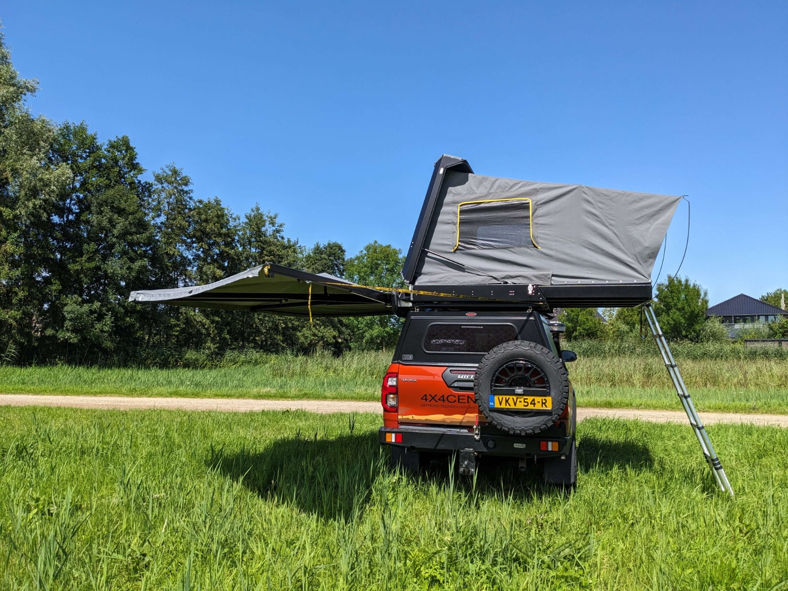 Quick Pitch 180 Grad Awning - 2,6m