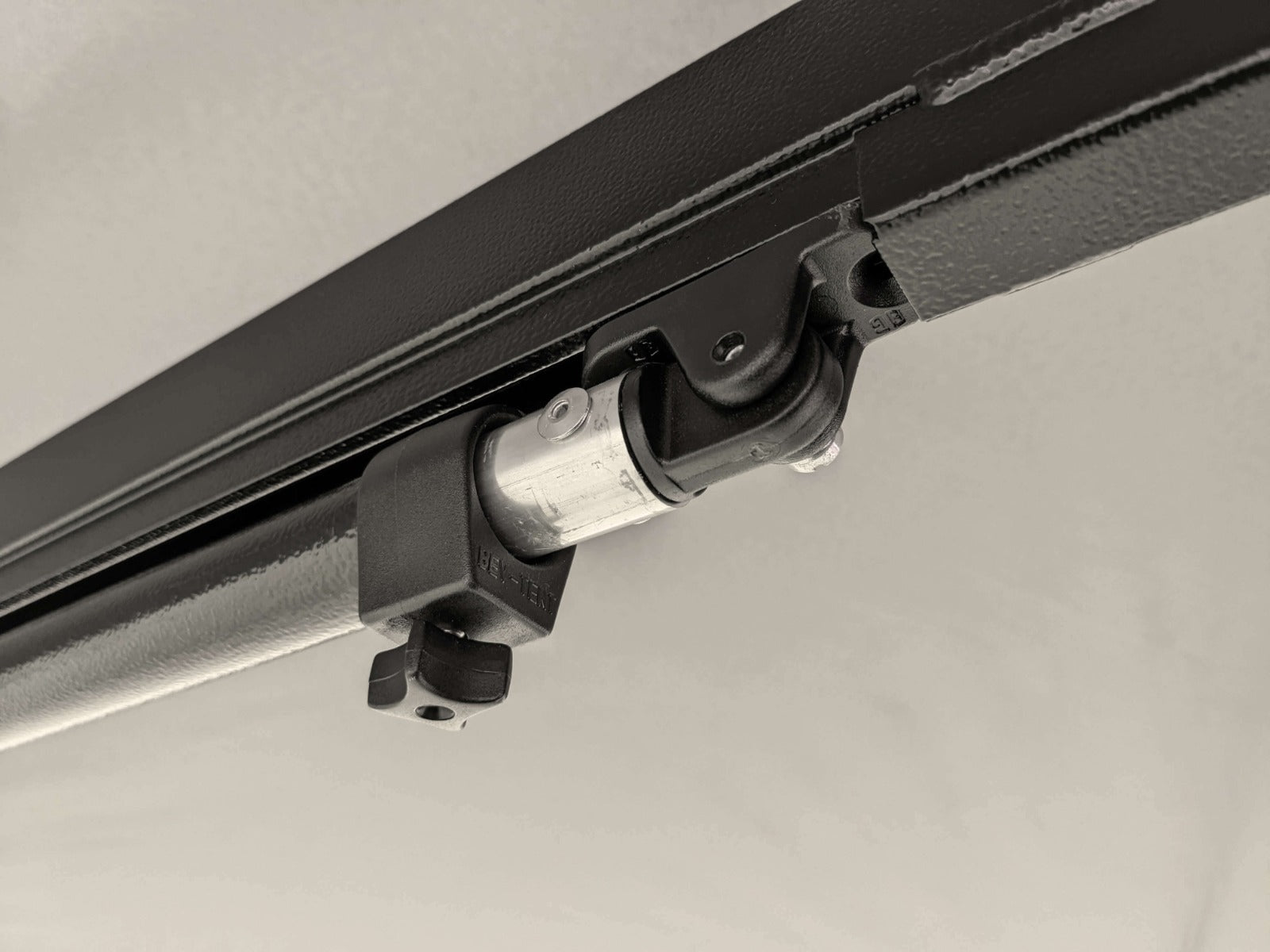 Quick Pitch 180 Grad Awning - 2,6m