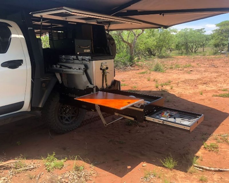 Quick Pitch Ausziehbare Küchenkombination