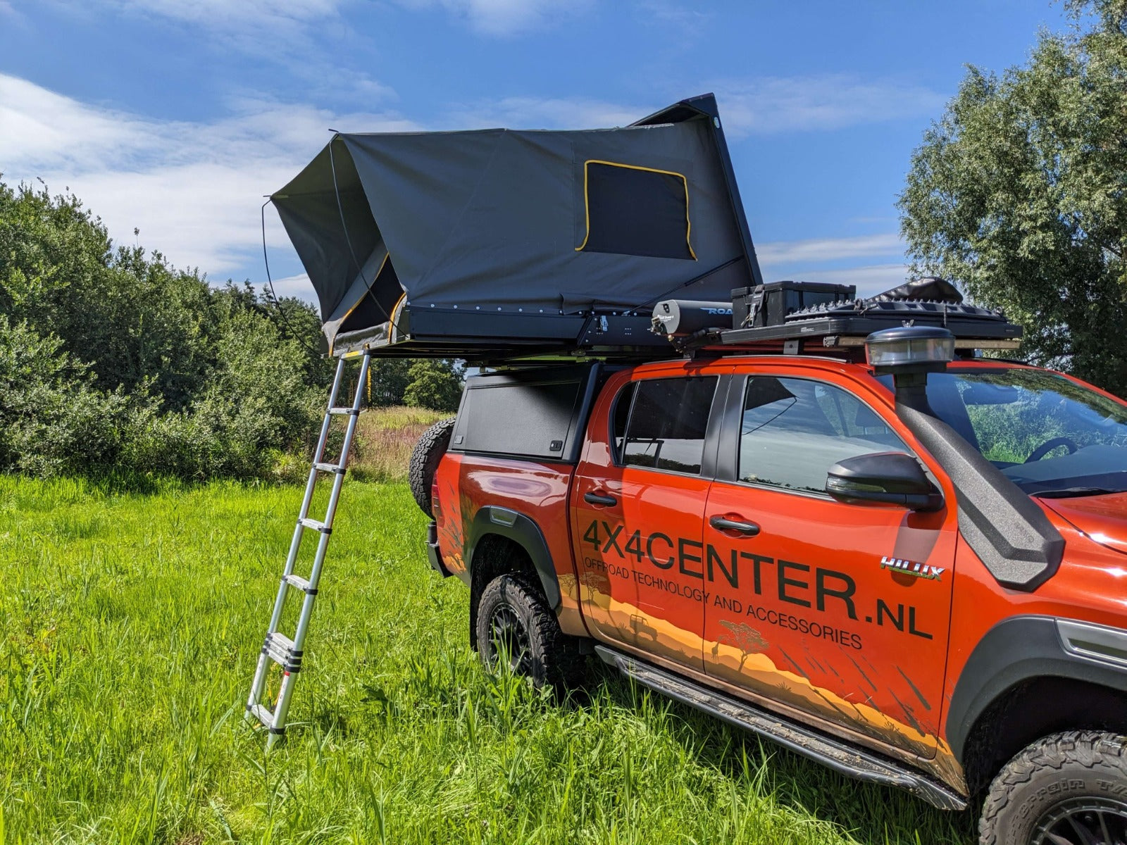 Quick Pitch MiniMax Rooftop Tent