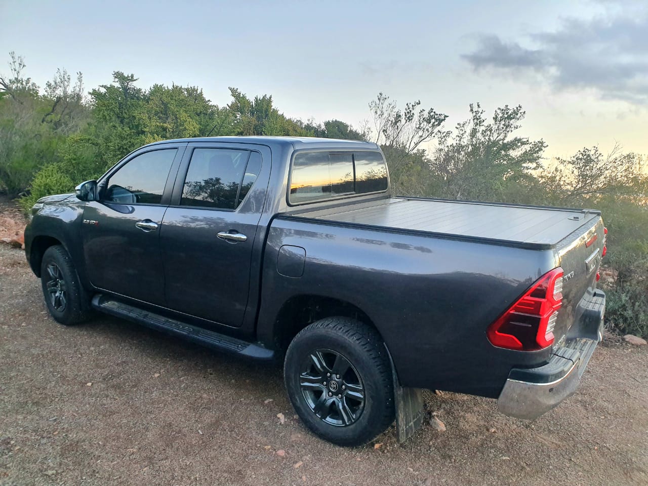 Superior Load Cover Toyota Hilux Revo (2016 - present)-Xtra Cab