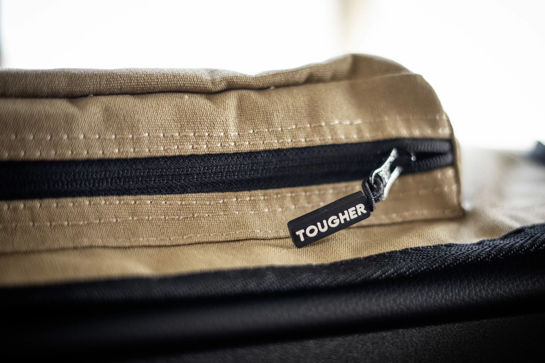 Tougher Dashboard-cover INEOS Grenadier