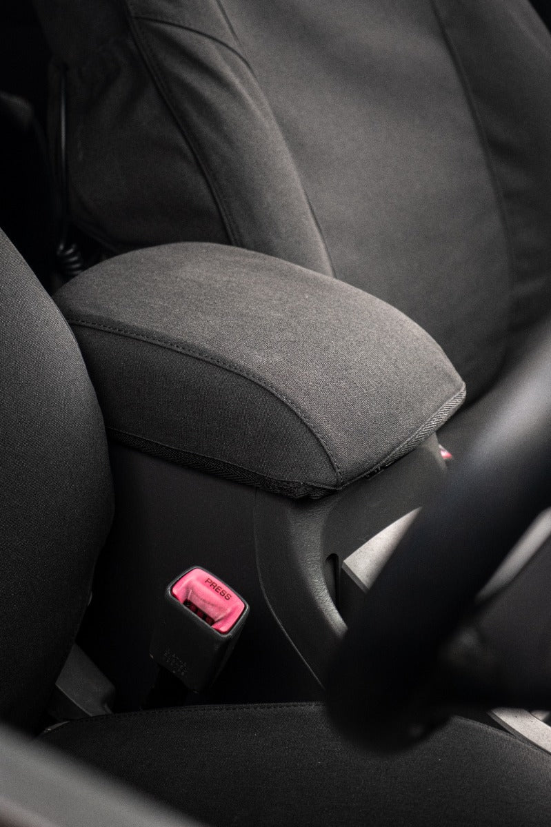 Tougher Sitzbezug-Set für vorn und hinten Hilux Revo in anthrazit